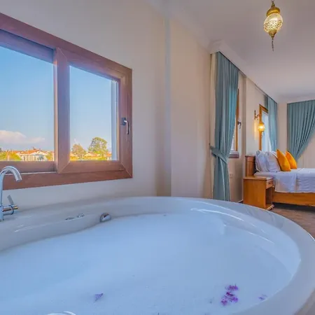 Infinity Myra * פאטהיה