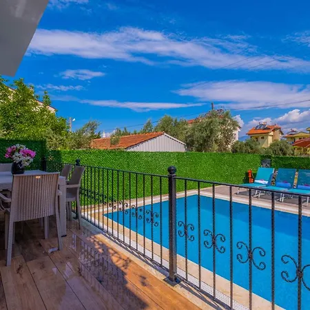 Infinity Myra וילה